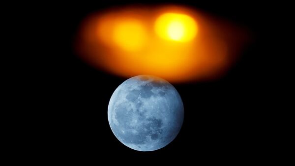 أول ظاهرة فلكية في عام 2020 - خسوف القمر في إسبانيا، 10 يناير 2020 - سبوتنيك عربي