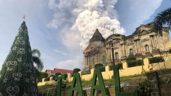 ثوران بركان تال في مانيلا، الفلبين 12 يناير 2020 - سبوتنيك عربي