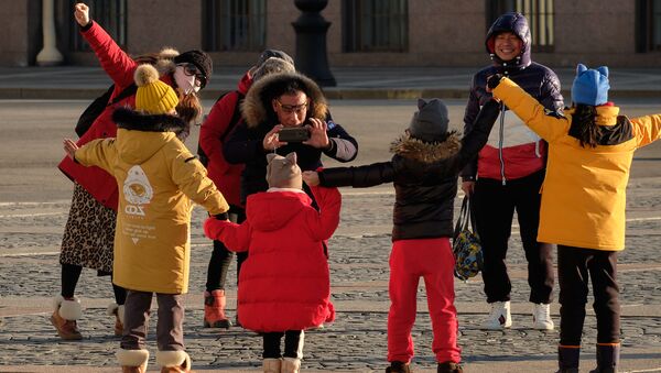الصين، السياحة، السياح، سياح في سان بطرسبورغ - فيروس كورونا، 23 يناير 2020 - سبوتنيك عربي