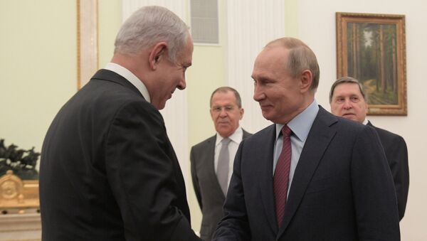 الرئيس الروسي فلاديمير بوتين يلتقي مع رئيس الوزراء الإسرائيلي بنيامين نتنياهو في الكرملين، موسكو 30 يناير 2020 - سبوتنيك عربي