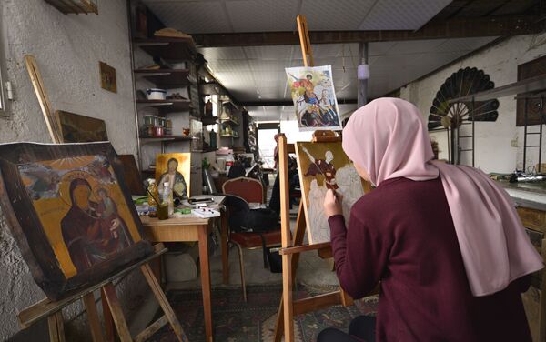 الفتاة المسلمة التي اعتنقت فن الأيقونة البيزنطية - سبوتنيك عربي