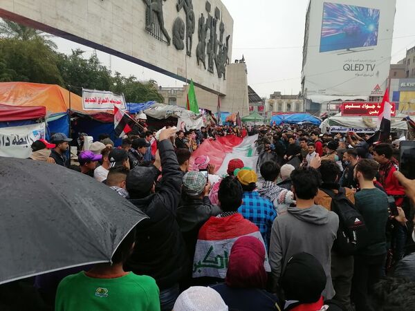 احتجاجات مليونية في بغداد ضد الحكومة الجديدة... صور احتجاجات مليونية في بغداد ضد الحكومة الجديدة... صور - سبوتنيك عربي