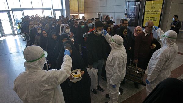 الكشف عن فيروس كورونا من الركاب في المطار - سبوتنيك عربي