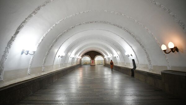محطة مترو في موسكو، انتشار فيروس كورونا، روسيا 24 مارس 2020 - سبوتنيك عربي