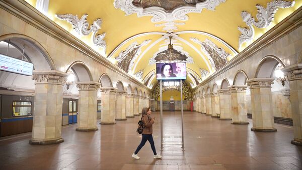 محطة مترو كومسومولسكايا في موسكو، انتشار فيروس كورونا، روسيا 24 مارس  - سبوتنيك عربي