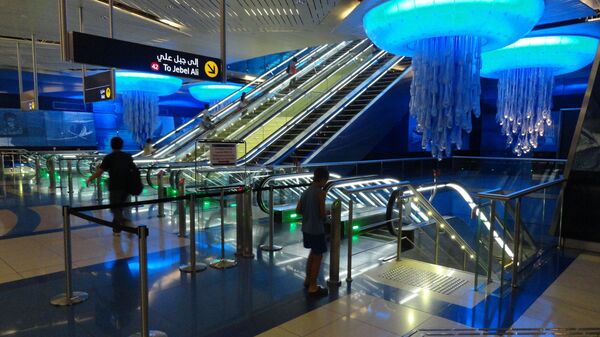 محطة مترو بر جمان في دبي - سبوتنيك عربي