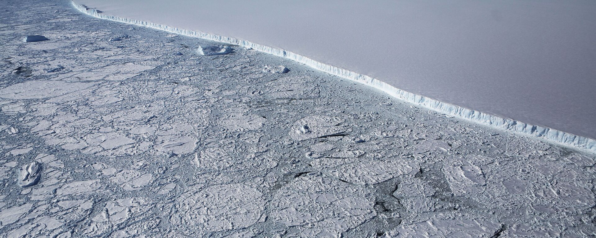  جبل الجليد A68، القارة القطبية الجنوبية، عام 2017 - سبوتنيك عربي, 1920, 23.12.2023