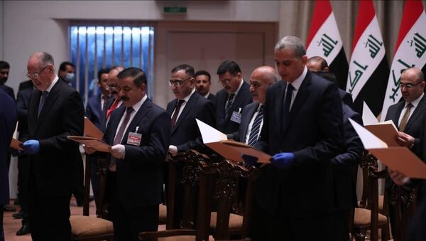 الحكومة العراقية الجديدة برئاسة مصطفى الكاظمي تؤدي اليمين الدستورية - سبوتنيك عربي
