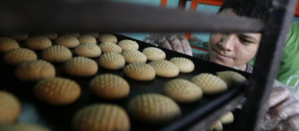 التضخم يلتهم حلوى العيد: كيلو الكعك وصل 250 جنيها والبسكويت 150