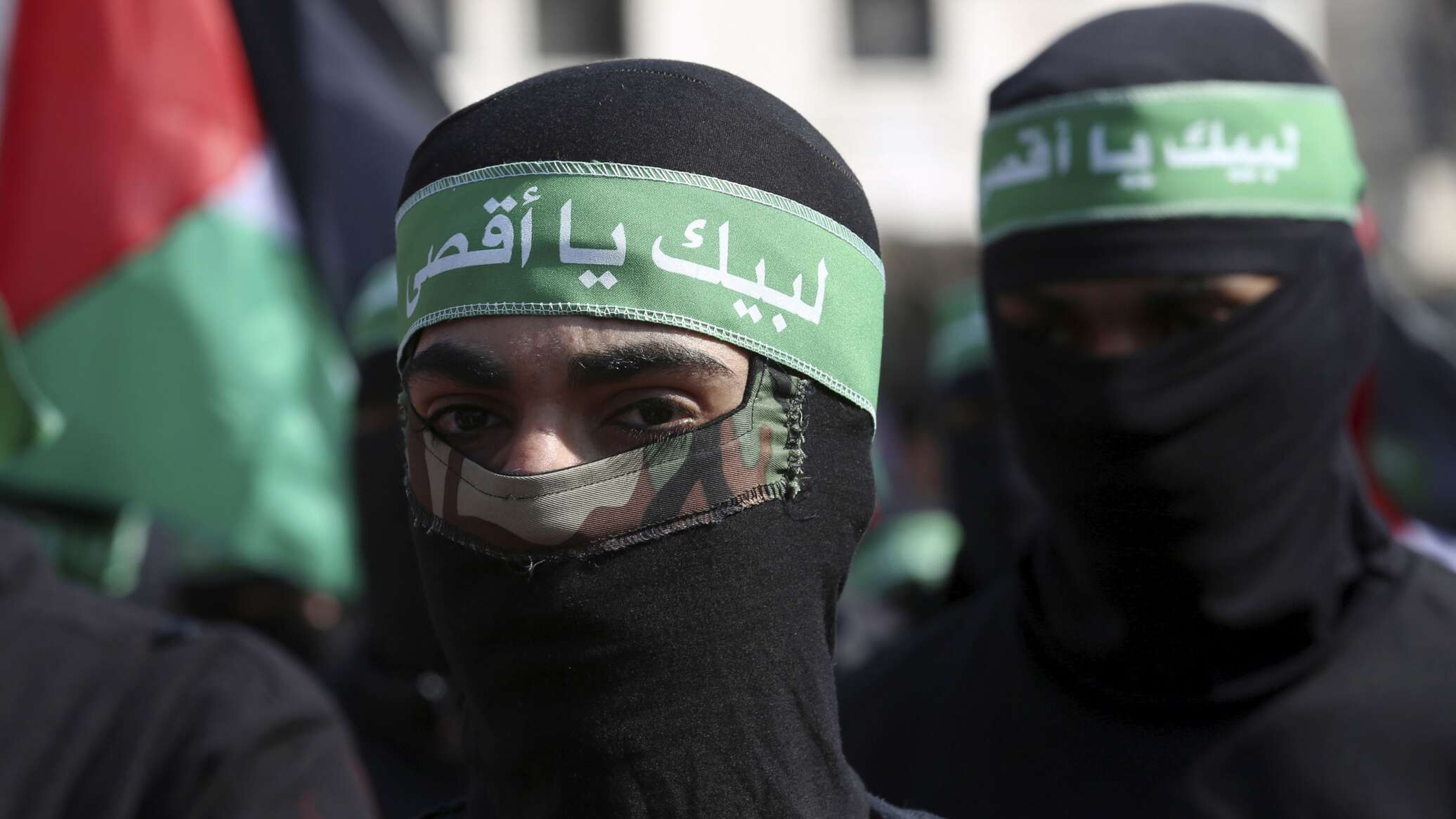 "حركة حماس" تعلن عن تمديد الهدنة الإنسانية في قطاع غزة يومين إضافيين بوساطة مصرية قطرية
