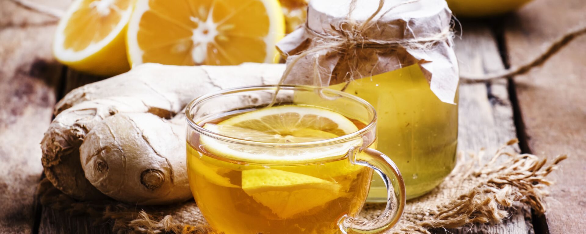 الشاي الأسود مع الليمون والعسل - سبوتنيك عربي, 1920, 03.10.2020