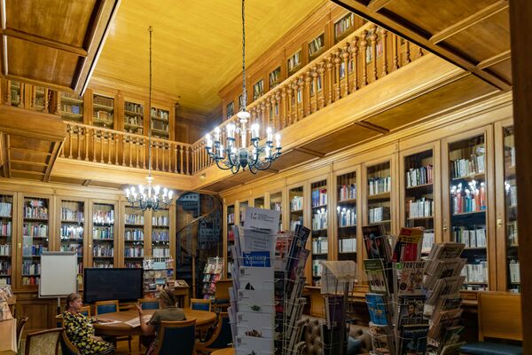 مكتبة ماياكوفسكي في سان بطرسبورغ - سبوتنيك عربي