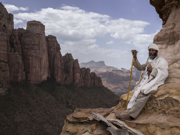 صورة بعنوان أقرب إلى الجنة في تيغراي، أثيوبيا، للمصور ماورو دي بيتيو، ضمن القائمة القصيرة من مسابقة التصوير صورة الإنسانية لعام 2020 - سبوتنيك عربي
