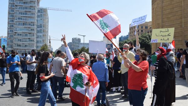 تظاهرة في بيروت للمطالبة بانتخابات نيابية مبكرة - سبوتنيك عربي
