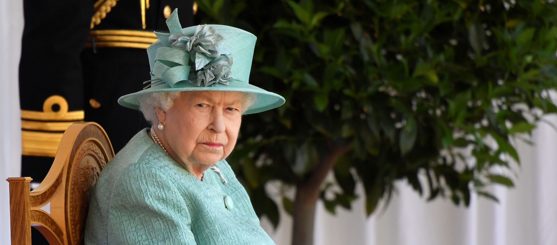 الملكة البريطانية إليزابيث تحضر احتفالا بعيد ميلادها الرسمي في قلعة وندسور، بريطانيا، 13 يونيو/ حزيران 2020 - سبوتنيك عربي, 1920, 23.06.2021