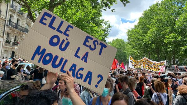 احتجاجات الأطباء ضد تعديل شروط العمل في باريس، فرنسا 16 يونيو 2020 - سبوتنيك عربي