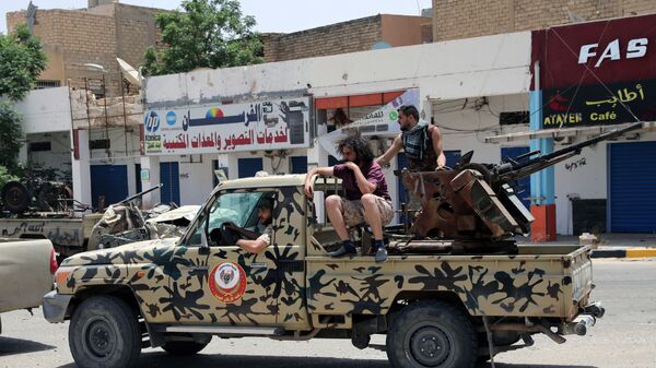 القوات الموالية لحكومة الوفاق الليبية (بقيادة فايز السراج)، طرابلس، ليبيا يونيو 2020 - سبوتنيك عربي