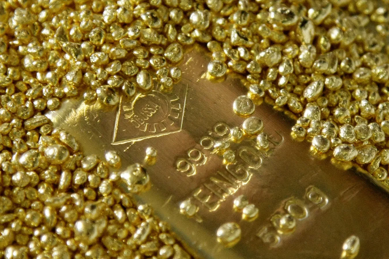 سعر الذهب عيار 24 هبط لـ19.34 دينار وجرام 21 بلغ 16.92 دينار