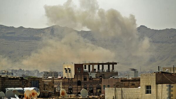 قوات التحالف العربي تشن هجوما على مدينة صنعاء، اليمن 1 يوليو 2020 - سبوتنيك عربي